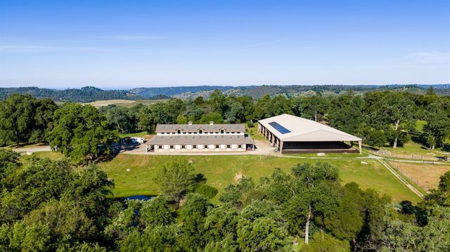 1992 Rabbit Ridge Rd, Somerset, CA 95684
