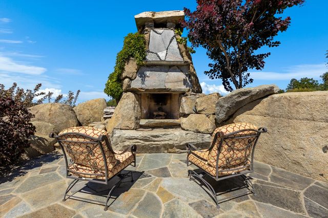 1992 Rabbit Ridge Rd, Somerset, CA 95684
