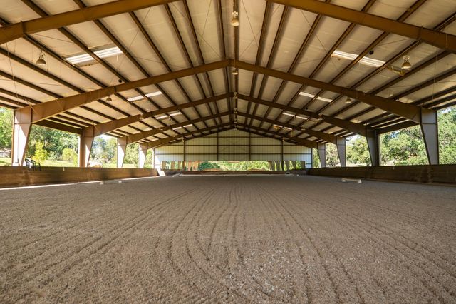 1992 Rabbit Ridge Rd, Somerset, CA 95684