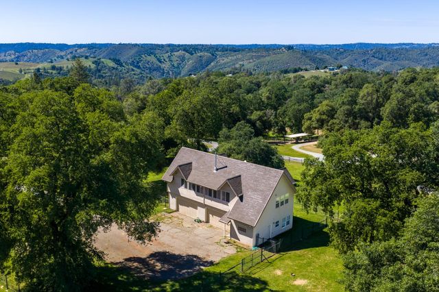 1992 Rabbit Ridge Rd, Somerset, CA 95684
