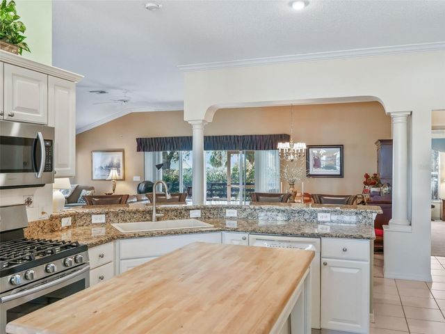17651 SE 90TH CLEMSON CIRCLE, The Villages, FL 32162
