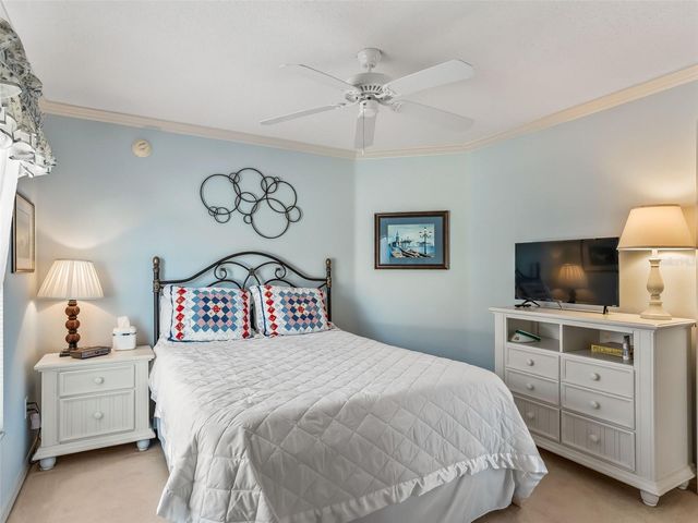 17651 SE 90TH CLEMSON CIRCLE, The Villages, FL 32162