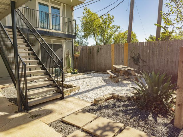 4500 Witham LN 204, Austin, TX 78745