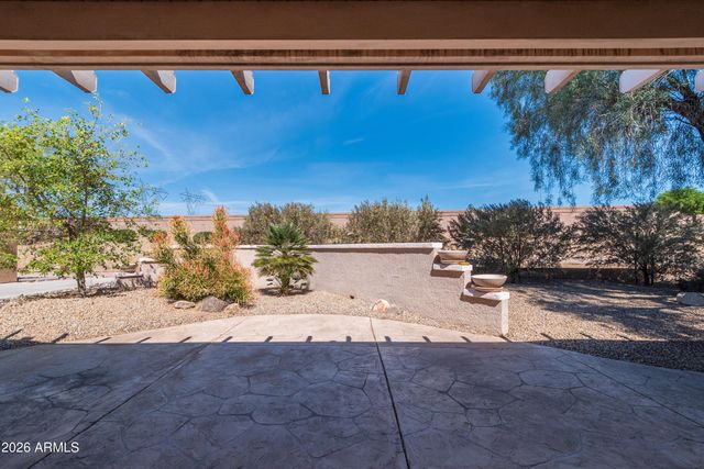 14716 W TOMAHAWK Way, Sun City West, AZ 85375