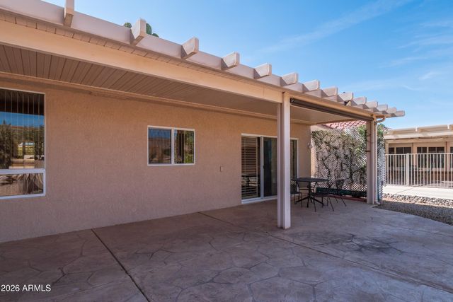 14716 W TOMAHAWK Way, Sun City West, AZ 85375