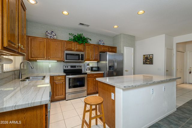 14716 W TOMAHAWK Way, Sun City West, AZ 85375