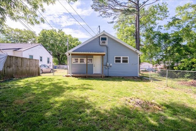 512 Garden St, Mount Pleasant, TN 38474