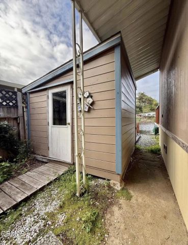 1184 N Main 40, Fort Bragg, CA 95437