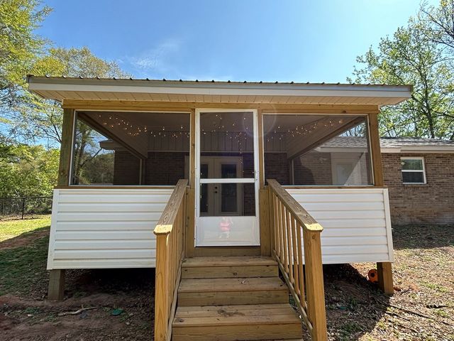 250 Swet Gum Dr, Dothan, AL 36303