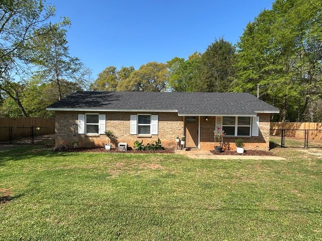 250 Swet Gum Dr, Dothan, AL 36303