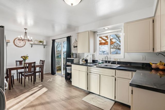 1625 N Walnut Rd, Spokane Valley, WA 99206