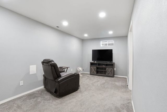 1625 N Walnut Rd, Spokane Valley, WA 99206