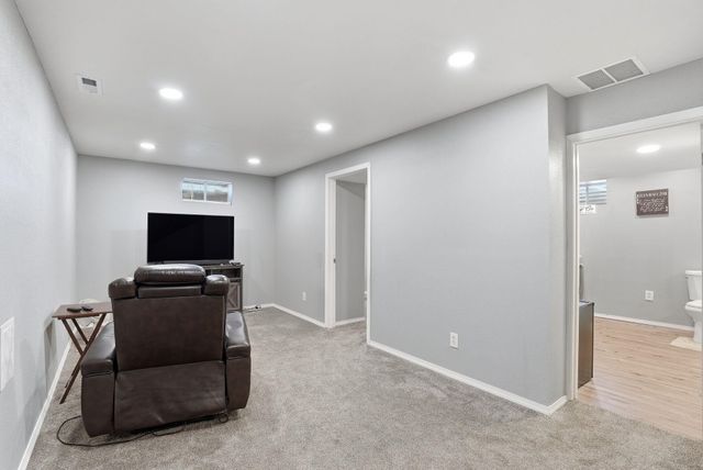 1625 N Walnut Rd, Spokane Valley, WA 99206