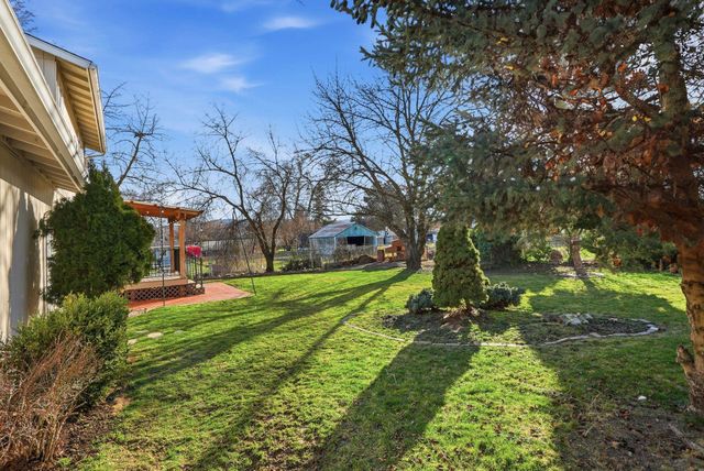 1625 N Walnut Rd, Spokane Valley, WA 99206