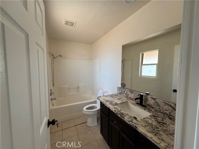 20953 South, Apple Valley, CA 92307