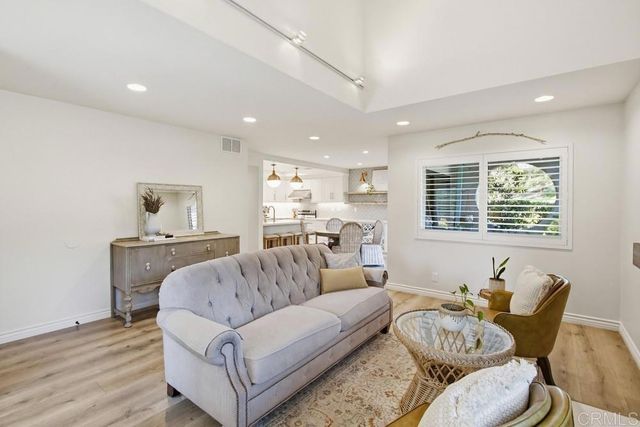 11870 Caminito Ronaldo 139, San Diego, CA 92128