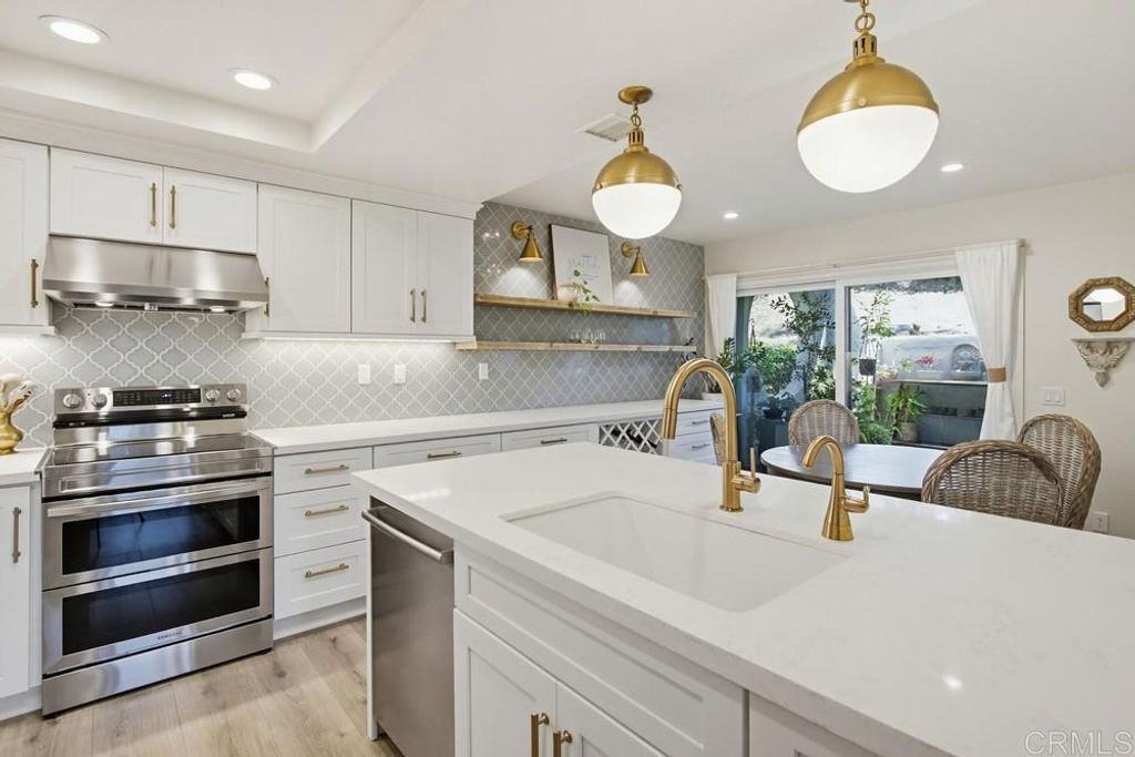 11870 Caminito Ronaldo 139, San Diego, CA 92128