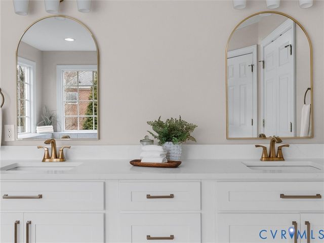 14335 Lander Rd, Midlothian, VA 23113