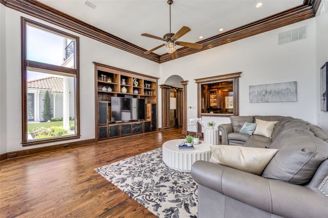 5230 Westgrove Drive, Dallas, TX 75248