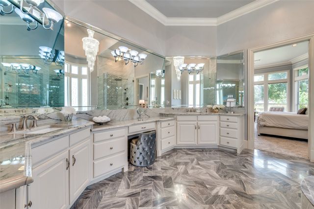 5230 Westgrove Drive, Dallas, TX 75248