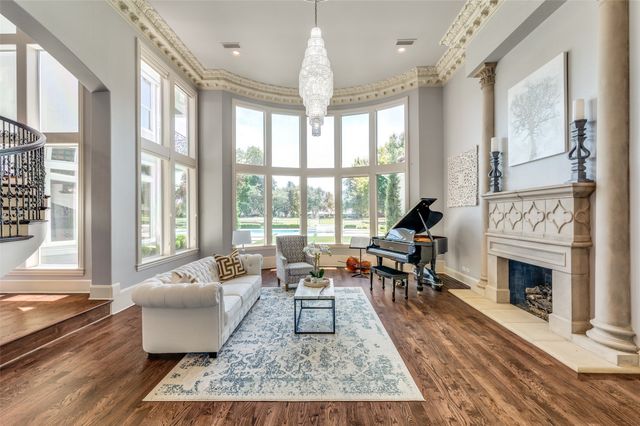 5230 Westgrove Drive, Dallas, TX 75248