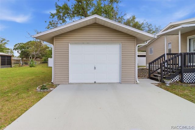 5390 W Cardamon Place, Lecanto, FL 34461