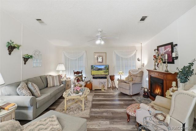 5390 W Cardamon Place, Lecanto, FL 34461