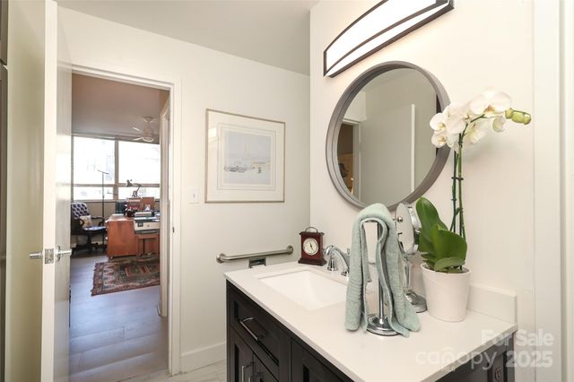 1300 Reece Road 115, Charlotte, NC 28209