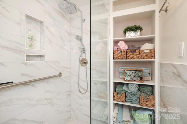 1300 Reece Road 115, Charlotte, NC 28209