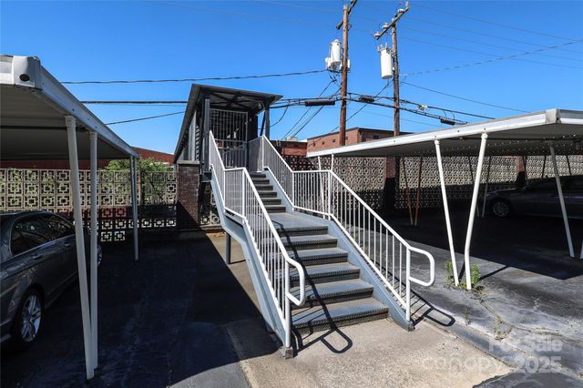 1300 Reece Road 115, Charlotte, NC 28209