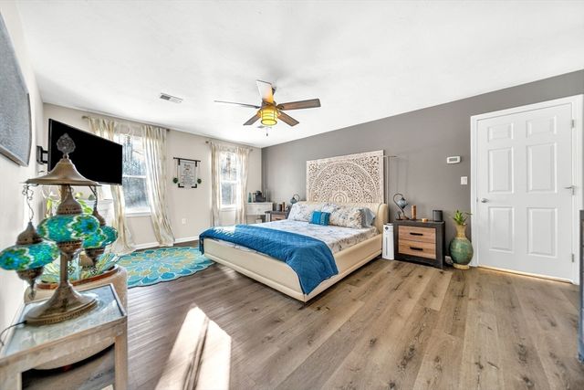 15 Wadsworth Way, Sharon, MA 02067