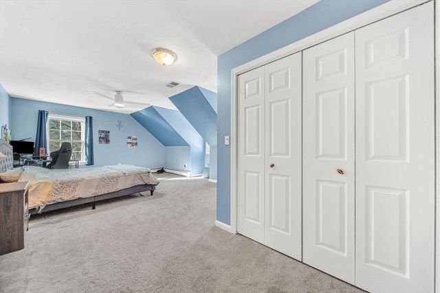 15 Wadsworth Way, Sharon, MA 02067