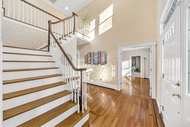 15 Wadsworth Way, Sharon, MA 02067