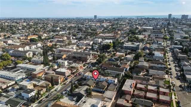 1105 Cherry Ave, Long Beach, CA 90813