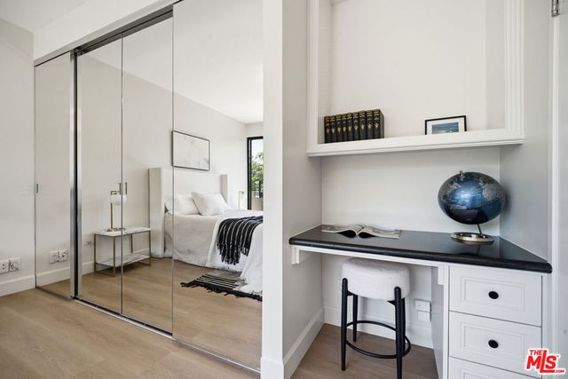 325 N Oakhurst Drive 405, Beverly Hills, CA 90210