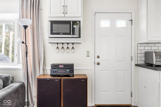 2934 Haverhill Drive, Indianapolis, IN 46240