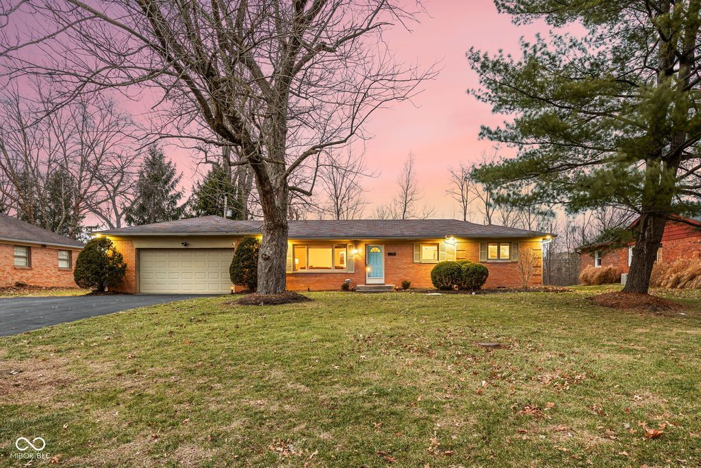 2934 Haverhill Drive, Indianapolis, IN 46240