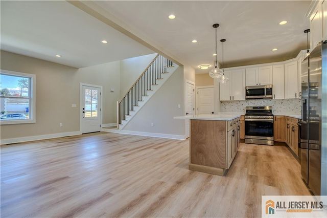 3 Lyons Street, South River, NJ 08882