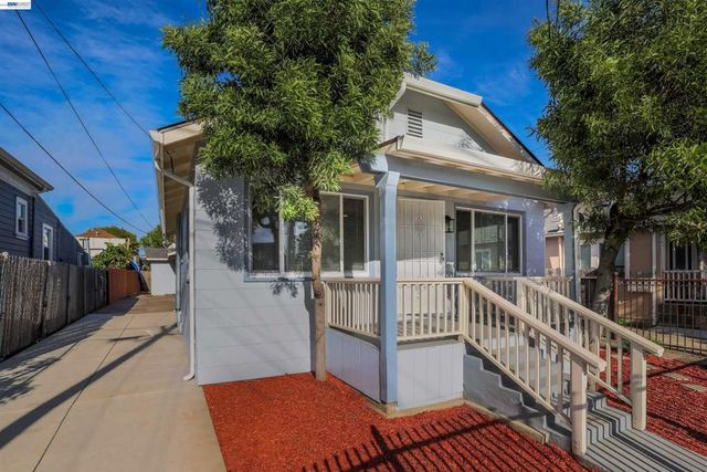 9644 D St, Oakland, CA 94603