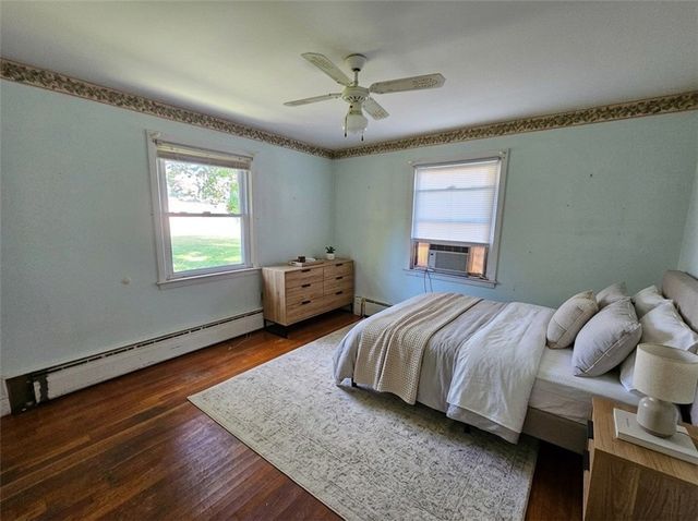181 Brayton Avenue, Cranston, RI 02920