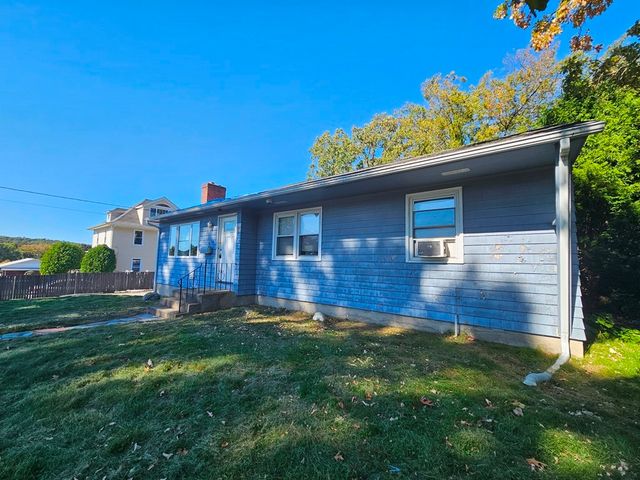 181 Brayton Avenue, Cranston, RI 02920