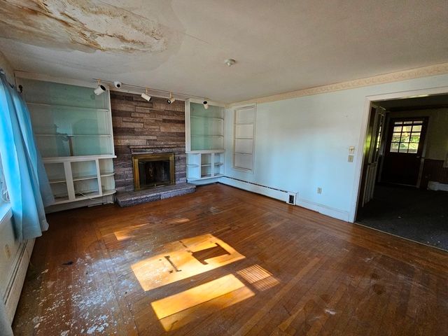 181 Brayton Avenue, Cranston, RI 02920