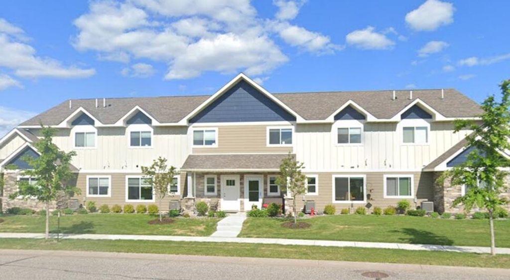 6995 Linwood Drive NE, Albertville, MN 55301