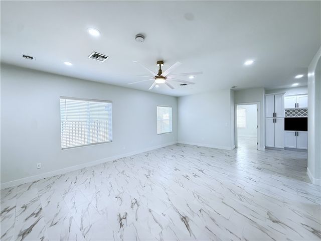 2111 Bermuda Drive, Bullhead City, AZ 86442