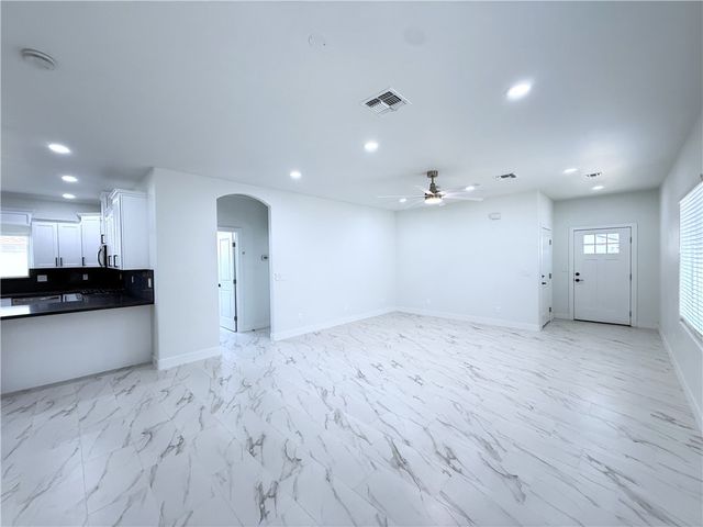 2111 Bermuda Drive, Bullhead City, AZ 86442