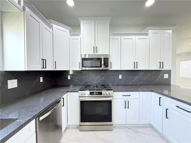 2111 Bermuda Drive, Bullhead City, AZ 86442