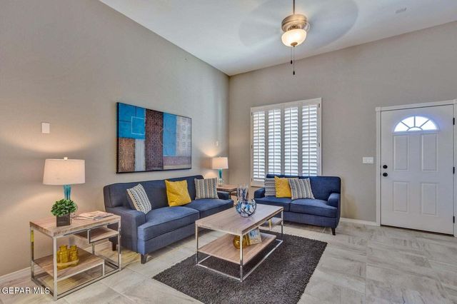 13825 Margaret Ponce Avenue, Horizon City, TX 79928