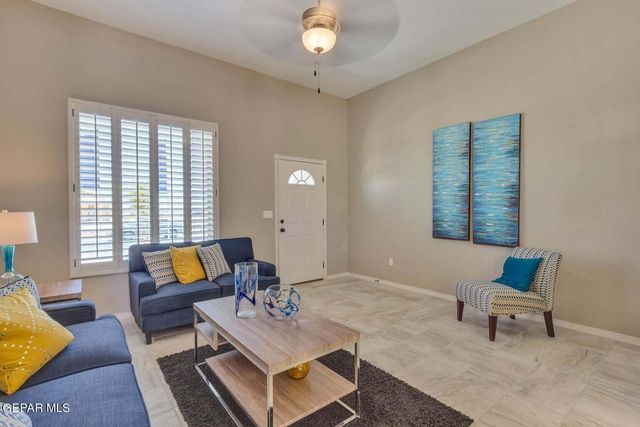 13825 Margaret Ponce Avenue, Horizon City, TX 79928