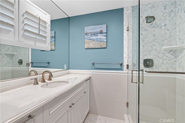 110 Pearl Avenue, Newport Beach, CA 92662