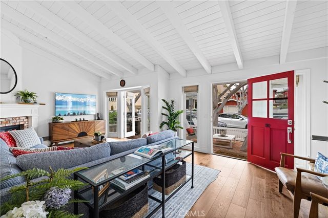 110 Pearl Avenue, Newport Beach, CA 92662